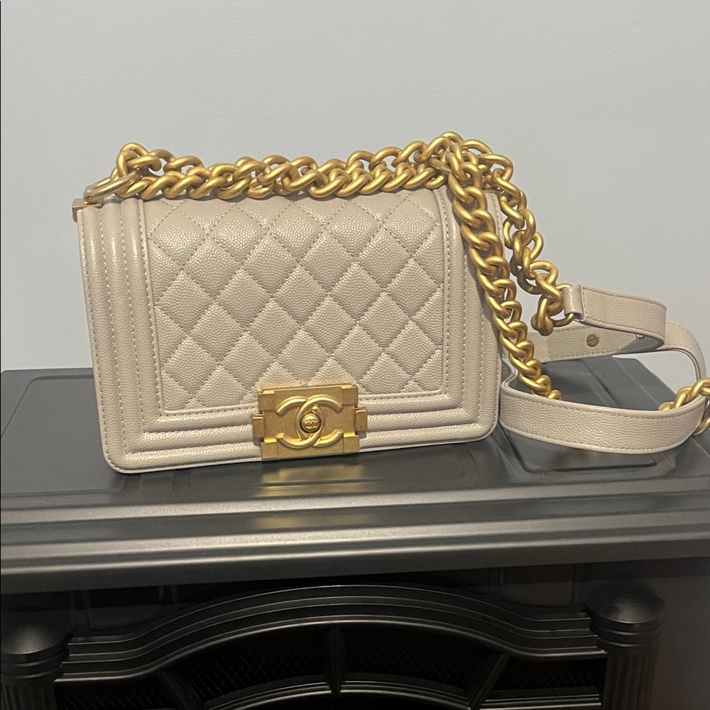 CHANEL Beige Quilted Crossbody Bag with Gold Chain